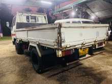 https://riyasewana.com/uploads/toyota-dayana-1992-313413412034.jpg