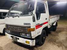 https://riyasewana.com/uploads/toyota-dayana-1992-313413412703.jpg
