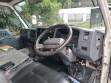 https://riyasewana.com/uploads/toyota-dayana-1993-1614453012802.jpg