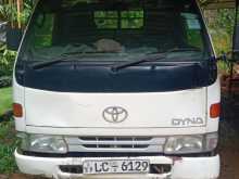 Toyota Dyna 2001 Lorry