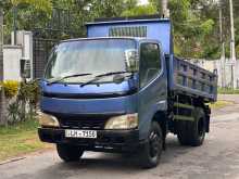 Toyota Dyna 2002 Lorry