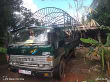 Toyota Dyna 1984 Lorry