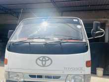 Toyota Dyna 1999 Lorry