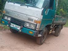 Toyota Dyna 1987 Lorry