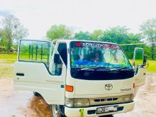 Toyota Dyna 1999 Lorry