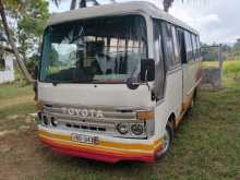 Toyota DCM DYNA 1988 Bus