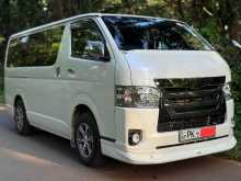 Toyota GDH 2018 Van
