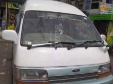 Toyota Dolphin High Roof 1995 Van