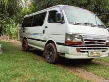 Toyota Dolphin LH113 1993 Van