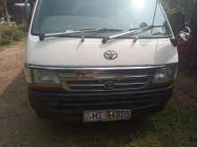 Toyota Dollin 2003 Van