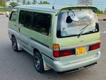 Toyota Dolphin 102 1993 Van