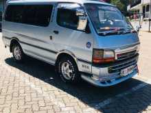 Toyota Dolphin 102 1992 Van