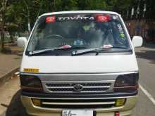 Toyota Dolphin 102 1989 Van