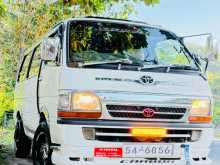 Toyota Dolphin 102 1990 Van