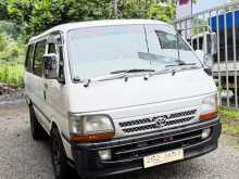 Toyota Dolphin 102 1991 Van