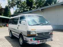Toyota Dolphin 102 1991 Van
