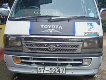 Toyota Dolphin 102 Justlow 1995 Van