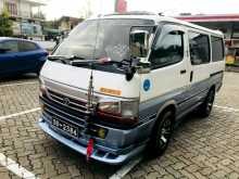 Toyota Dolphin 102 1992 Van