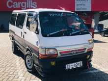 Toyota Dolphin 1991 Van