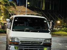 https://riyasewana.com/uploads/toyota-dolphin-103-116264824901.jpg