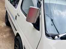 https://riyasewana.com/uploads/toyota-dolphin-103-1211422722583.jpg