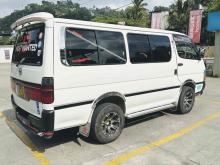 https://riyasewana.com/uploads/toyota-dolphin-103-1211481024271.jpg
