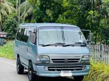 Toyota Dolphin 103 Super GL 1994 Van
