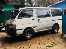 https://riyasewana.com/uploads/toyota-dolphin-103-137452917555.jpg