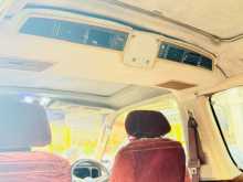 https://riyasewana.com/uploads/toyota-dolphin-103-1993-322430412434.jpg