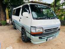 Toyota Dolphin 103 1996 Van