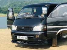 Toyota Dolphin 103 1998 Van