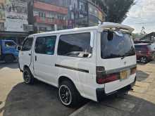 Toyota Dolphin 103 1999 Van
