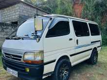 Toyota Dolphin 103 Super GL 1996 Van