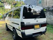 https://riyasewana.com/uploads/toyota-dolphin-103-310535322733.jpg