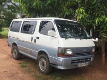 Toyota Dolphin 109 1993 Van