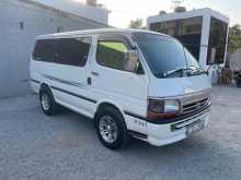 Toyota Dolphin 1999 Van