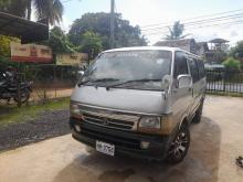 Toyota Dolphin 1990 Van