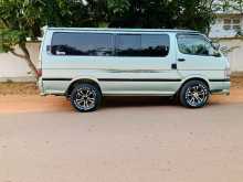 Toyota Dolphin 1999 Van