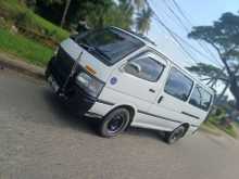 https://riyasewana.com/uploads/toyota-dolphin-112-21046024702.jpg