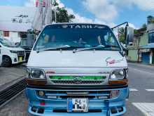 Toyota Dolphin 112 1993 Van