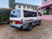 Toyota Dolphin 1990 Van
