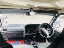 https://riyasewana.com/uploads/toyota-dolphin-113-113241324262.jpg
