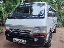 Toyota Dolphin 113 1992 Van