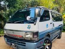 Toyota Dolphin 113 1992 Van