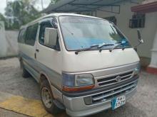Toyota Dolphin 113 1990 Van