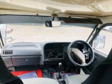 https://riyasewana.com/uploads/toyota-dolphin-113-171310436875.jpg