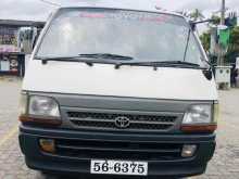 Toyota Dolphin 113 1990 Van