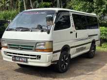 Toyota Dolphin 113 1990 Van