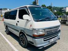 Toyota Dolphin 113 1990 Van