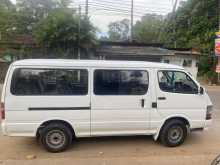 https://riyasewana.com/uploads/toyota-dolphin-113-1990-2723340212863.jpg